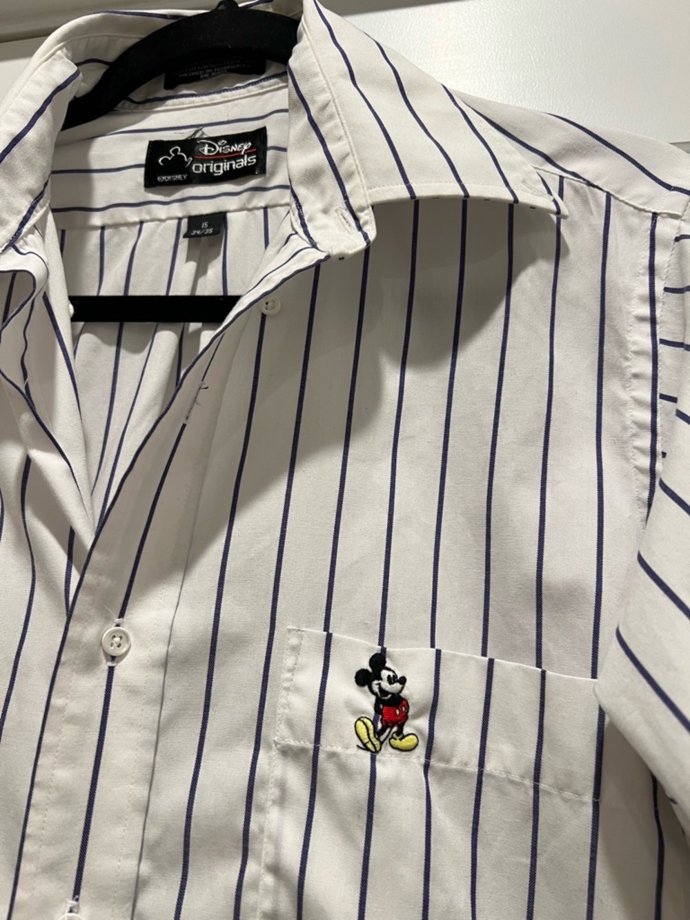 Disney White Shirt Navy Pinstripes and Mickey Embroidery Men’s 15” 34/35
